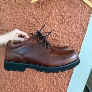 Men’s Instride Leather Dress Shoes Size 10.5 EUC Lace Up  Thick Sole